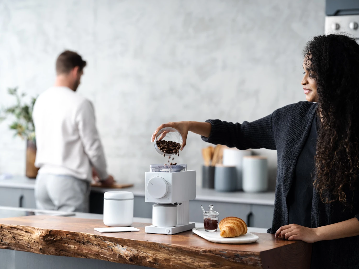 Fellow Ode Brew Grinder Gen 2 - Matte White 8 Fellow Ode Brew Grinder Gen 2 - Matte White - Image 8