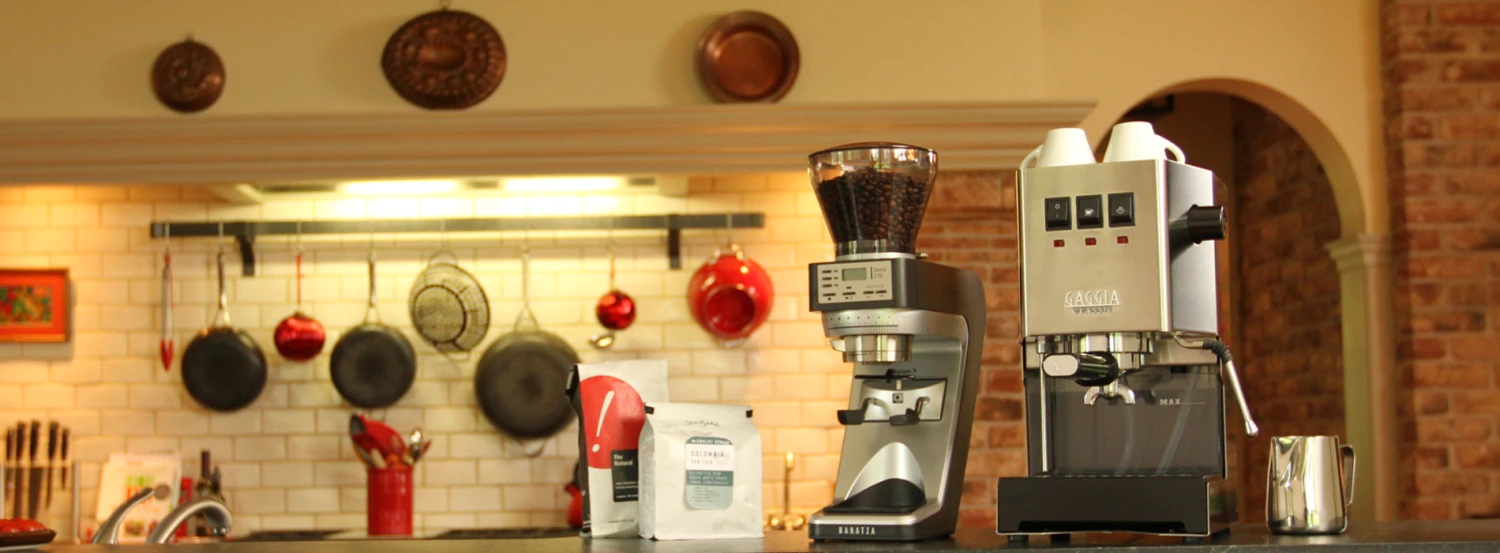 Refurbished Gaggia Classic Pro Semi-Automatic Espresso Machine 2 Refurbished Gaggia Classic Pro Semi-Automatic Espresso Machine - Image 2