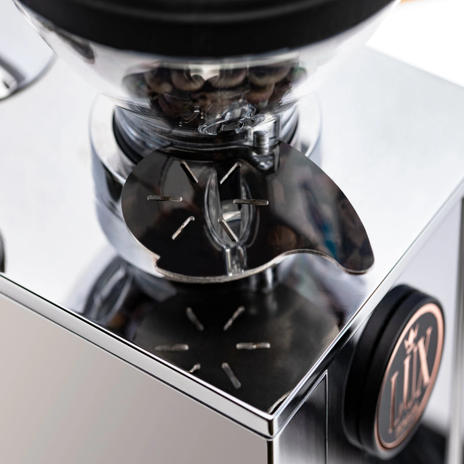 LX Edison 65 SD Espresso Grinder - Chrome 5 LX Edison 65 SD Espresso Grinder - Chrome - Image 5