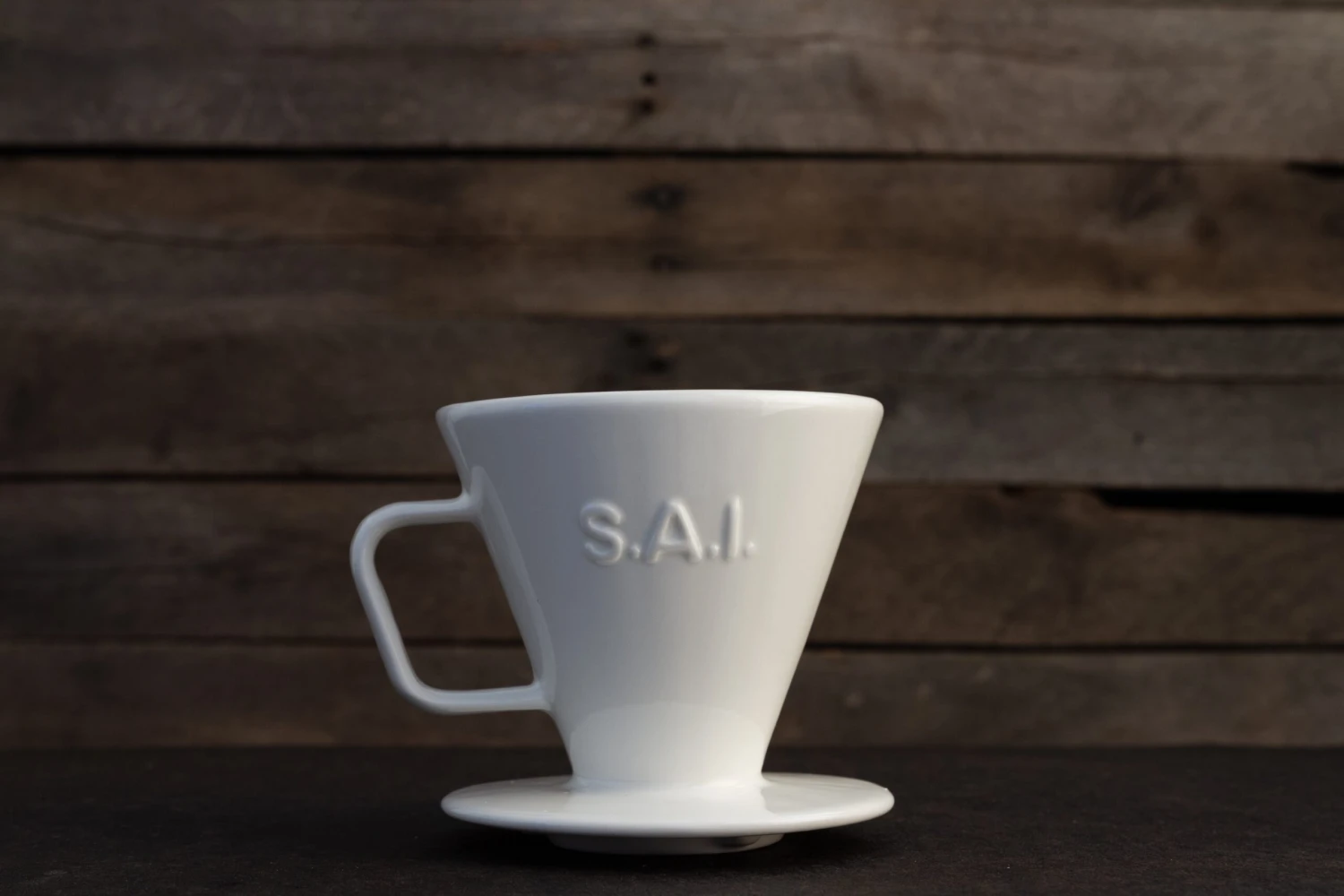 Saint Anthony Industries C70 Ceramic Pourover Brewer - White 3 Saint Anthony Industries C70 Ceramic Pourover Brewer - White - Image 3