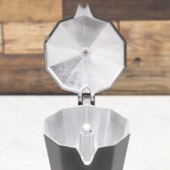 E&B Lab Classic Moka Pot - 6-Cup -Coffee Discount Store IMG 4024