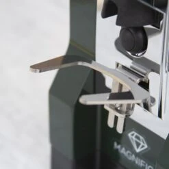 Eureka Mignon Magnifico Coffee Grinder In Gourmet Green 22 Eureka Mignon Magnifico Coffee Grinder In Gourmet Green -Coffee Discount Store IMG 6095