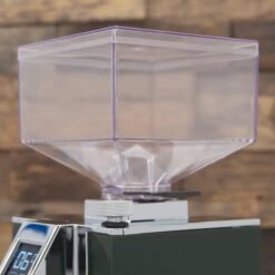 Eureka Mignon Magnifico Coffee Grinder In Gourmet Green 25 Eureka Mignon Magnifico Coffee Grinder In Gourmet Green -Coffee Discount Store IMG 6098