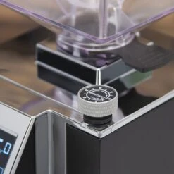 Eureka Mignon Magnifico Coffee Grinder In Matte Black -Coffee Discount Store IMG 6117 be353303 6b47 4361 8a1b c6e02cd9ddf6