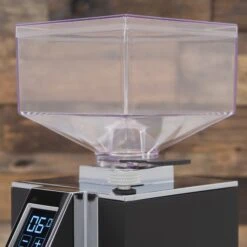 Eureka Mignon Magnifico Coffee Grinder In Matte Black -Coffee Discount Store IMG 6119 e90d021d 1f28 4e82 ad06 8def2a6dd62e