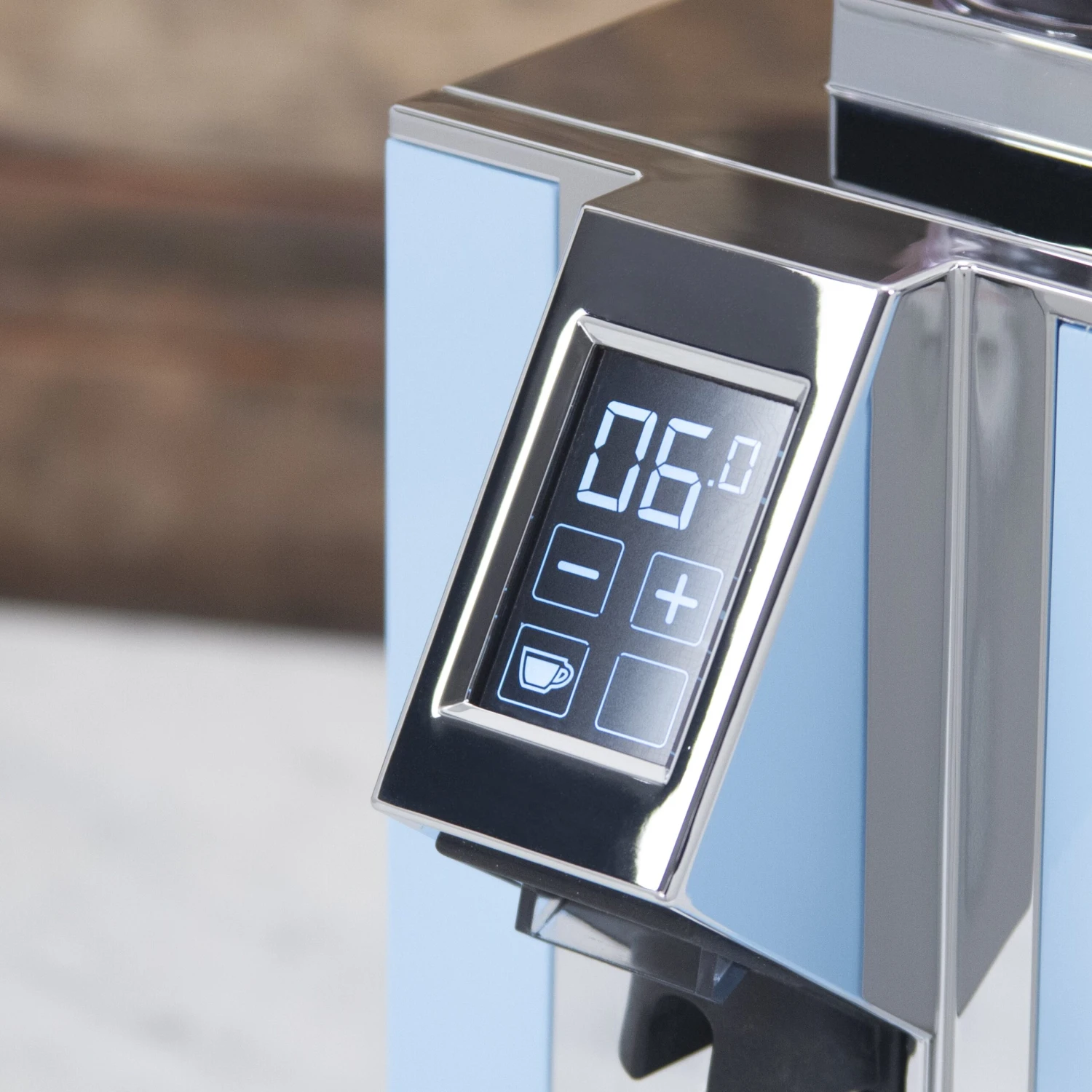 Eureka Mignon Specialita Espresso Grinder In Pale Blue 5 Eureka Mignon Specialita Espresso Grinder In Pale Blue - Image 5