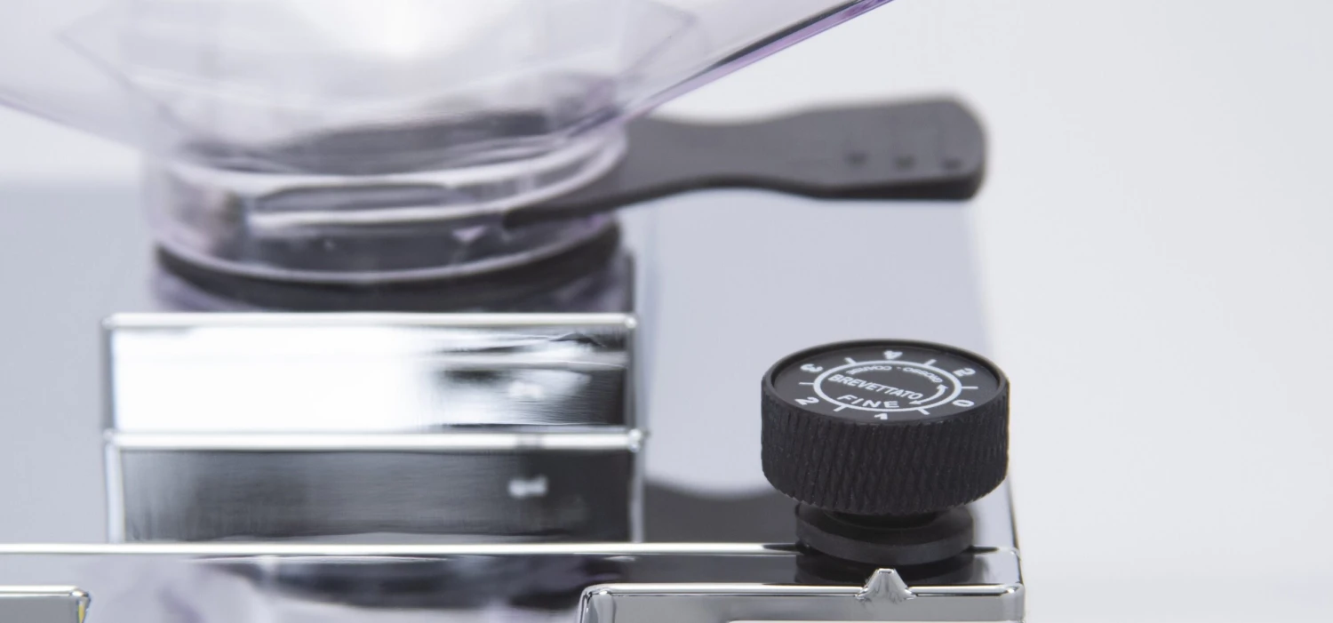 Eureka Mignon Design Coffee Grinder In Whitened Oak 11 Eureka Mignon Design Coffee Grinder In Whitened Oak - Image 11