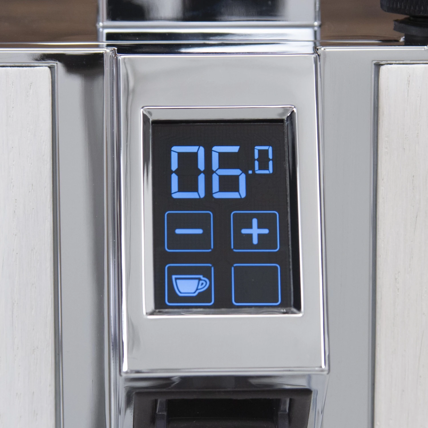 Eureka Mignon Design Coffee Grinder In Whitened Oak 9 Eureka Mignon Design Coffee Grinder In Whitened Oak - Image 9