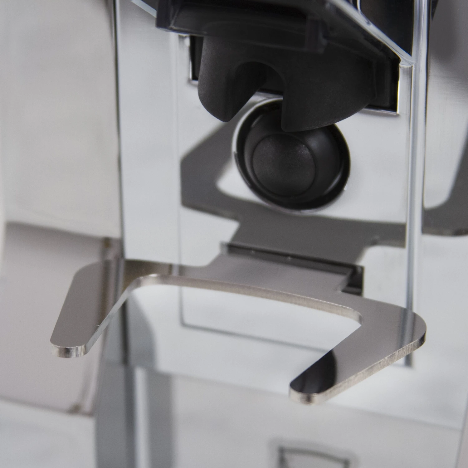 Eureka Mignon Silenzio Espresso Grinder In Pale Blue 7 Eureka Mignon Silenzio Espresso Grinder In Pale Blue - Image 7