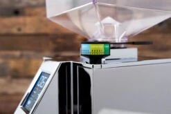 Eureka Mignon Perfetto Coffee Grinder In Chrome 22 Eureka Mignon Perfetto Coffee Grinder In Chrome -Coffee Discount Store IMG 7124