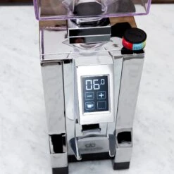 Eureka Mignon Perfetto Coffee Grinder In Chrome 16 Eureka Mignon Perfetto Coffee Grinder In Chrome -Coffee Discount Store IMG 7126 809651cf 1528 49cc 8298 bcfbd7d1d0a0