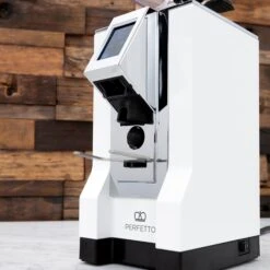 Eureka Mignon Perfetto Coffee Grinder In White 18 Eureka Mignon Perfetto Coffee Grinder In White -Coffee Discount Store IMG 7136