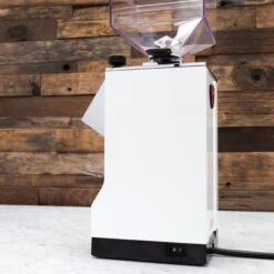 Eureka Mignon Specialita Espresso Grinder In White -Coffee Discount Store IMG 7162