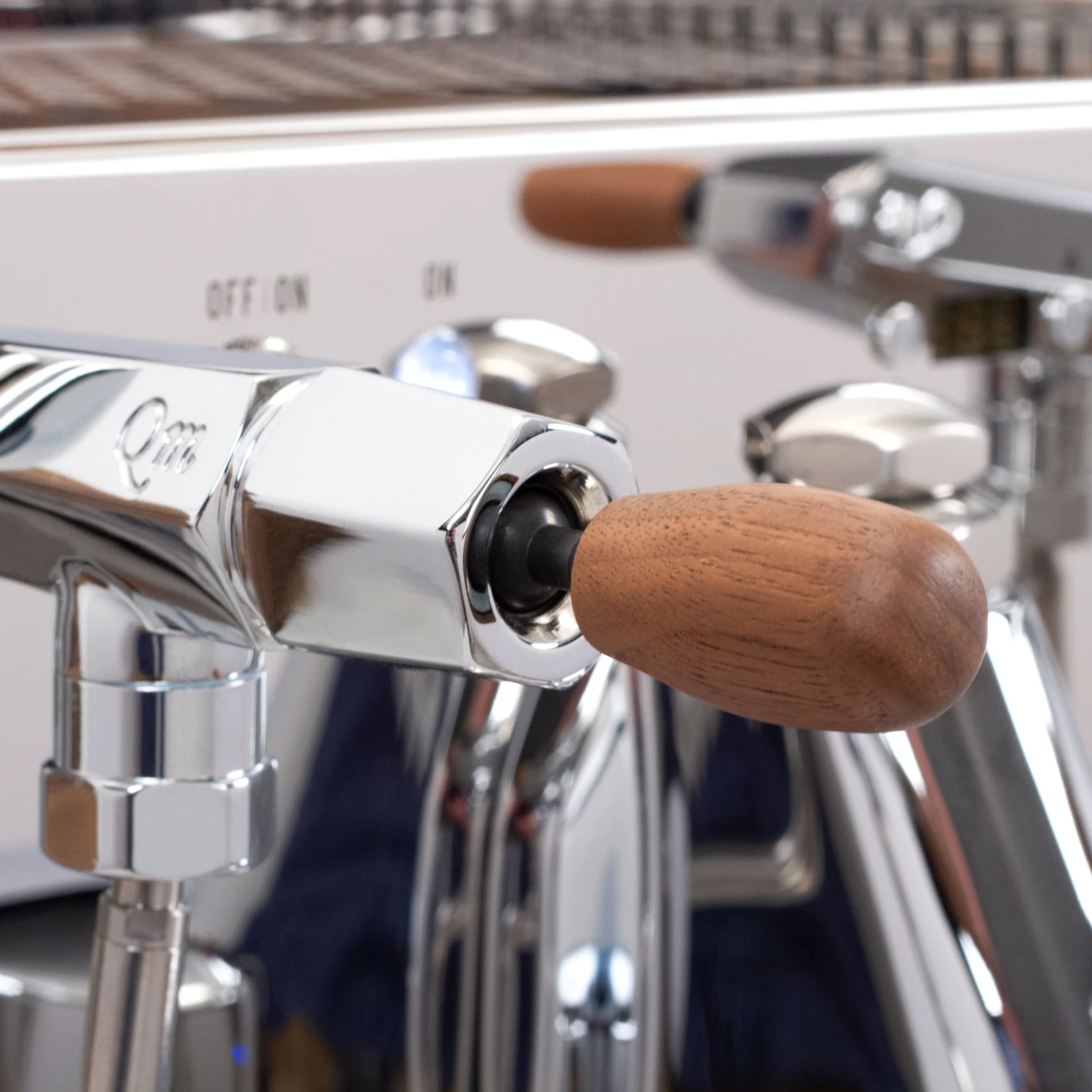 Quick Mill Vetrano Design Espresso Machine - Walnut Accents 5 Quick Mill Vetrano Design Espresso Machine - Walnut Accents - Image 5