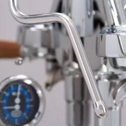 Quick Mill Vetrano Design Espresso Machine - Walnut Accents 27 Quick Mill Vetrano Design Espresso Machine - Walnut Accents -Coffee Discount Store IMG 7398 650a7c6c b8b7 426d 941b 98d2722c7717