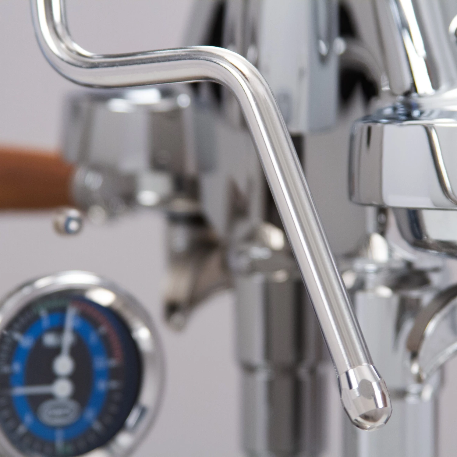 Quick Mill Vetrano Design Espresso Machine - Walnut Accents 10 Quick Mill Vetrano Design Espresso Machine - Walnut Accents - Image 10