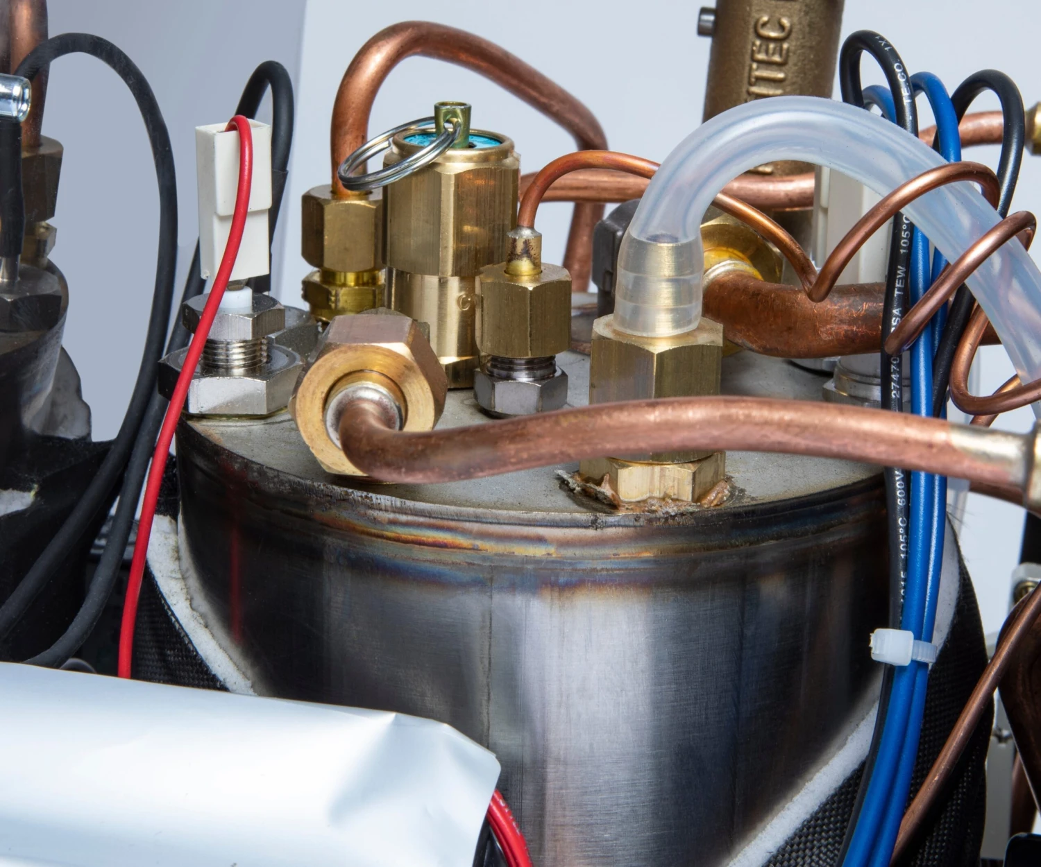 Profitec Pro 400 Espresso Machine In Matte Black With Flow Control And Olive Wood 10 Profitec Pro 400 Espresso Machine In Matte Black With Flow Control And Olive Wood - Image 10