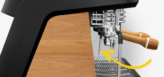 Dalla Corte XT Classic Espresso Machine - 3-Group White Oak 4 Dalla Corte XT Classic Espresso Machine - 3-Group White Oak - Image 4