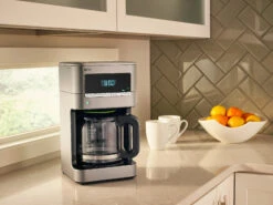 Braun KF7150BK BrewSense Coffee Maker In Black/Stainless 6 Braun KF7150BK BrewSense Coffee Maker In Black/Stainless -Coffee Discount Store braun brewsense kf7170si lifestyle