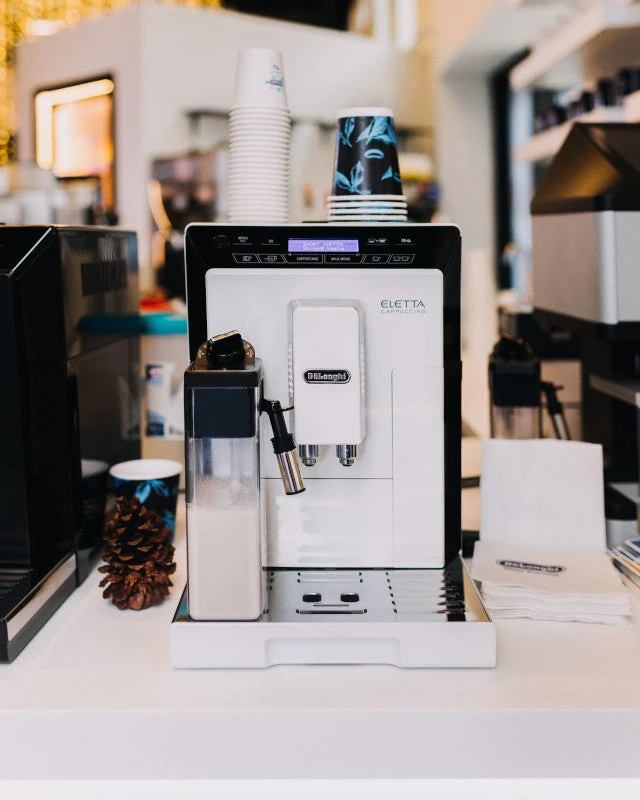 Refurbished DeLonghi Eletta Cappuccino In White ECAM44660W 7 Refurbished DeLonghi Eletta Cappuccino In White ECAM44660W - Image 7