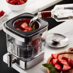 KitchenAid® Cold Brew Coffee Maker - 19 Cup -Coffee Discount Store kitchenaidcoldbrewmakerlifestyle16