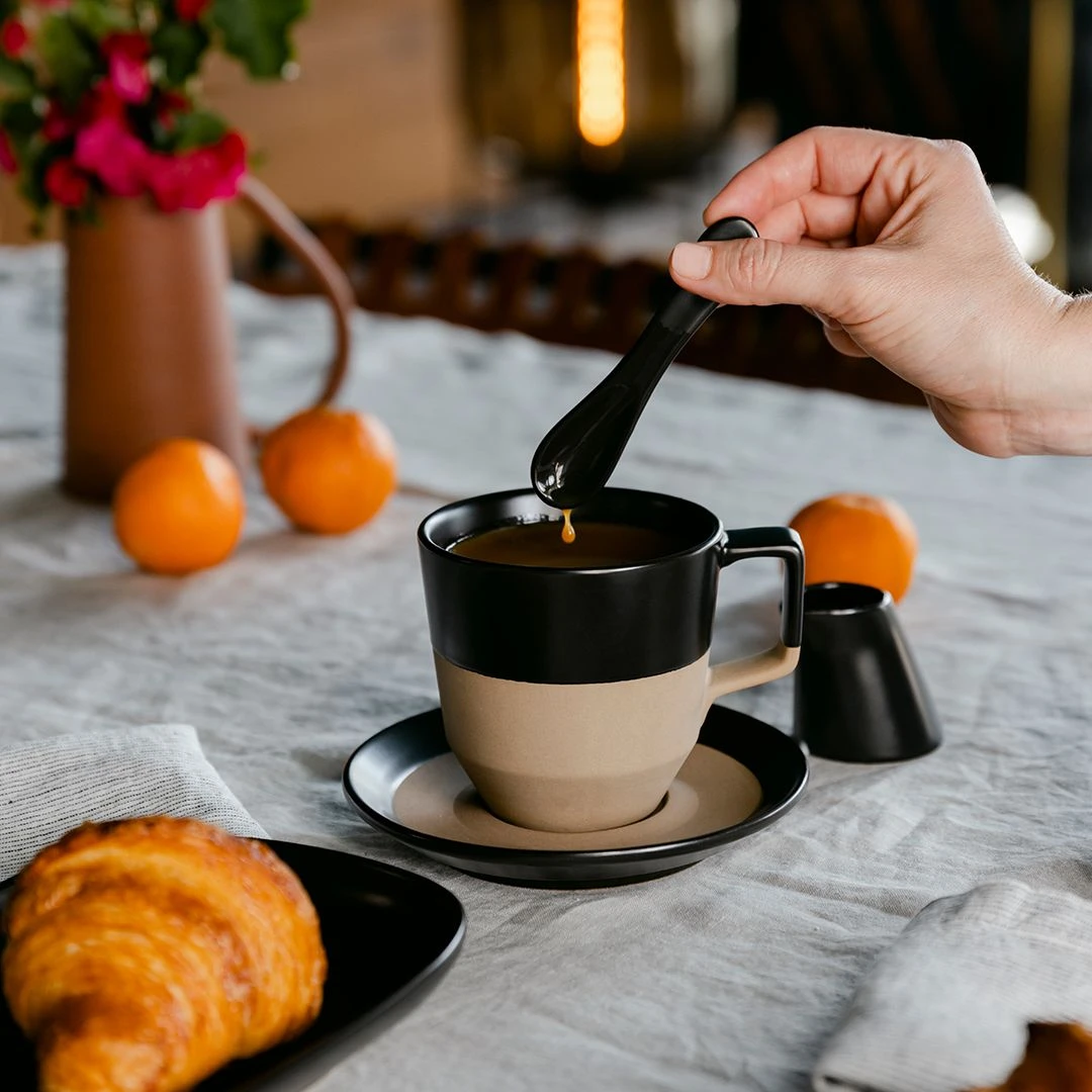 NotNeutral Black Pico Large Latte Cup 2 NotNeutral Black Pico Large Latte Cup - Image 2